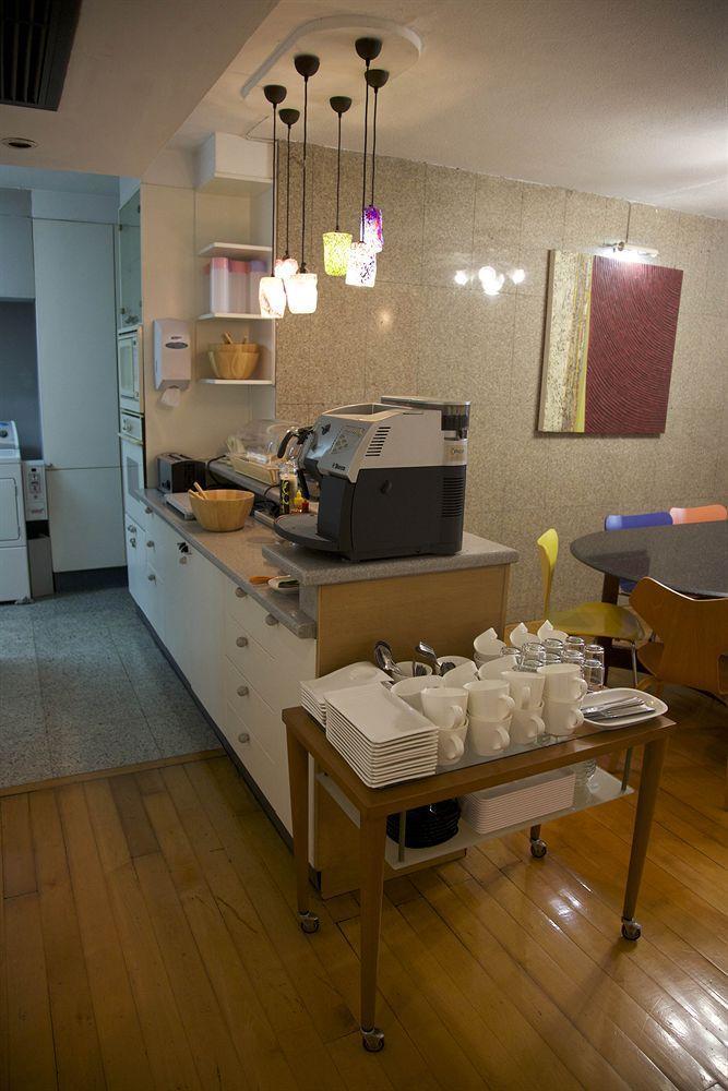 Hotel Sab House - Female Only