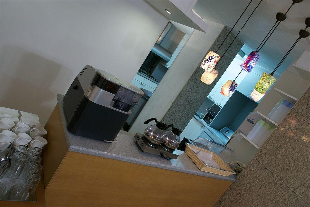 Hotel Sab House - Female Only